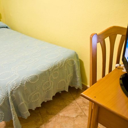 Pension Aries II Cuenca  Luaran gambar